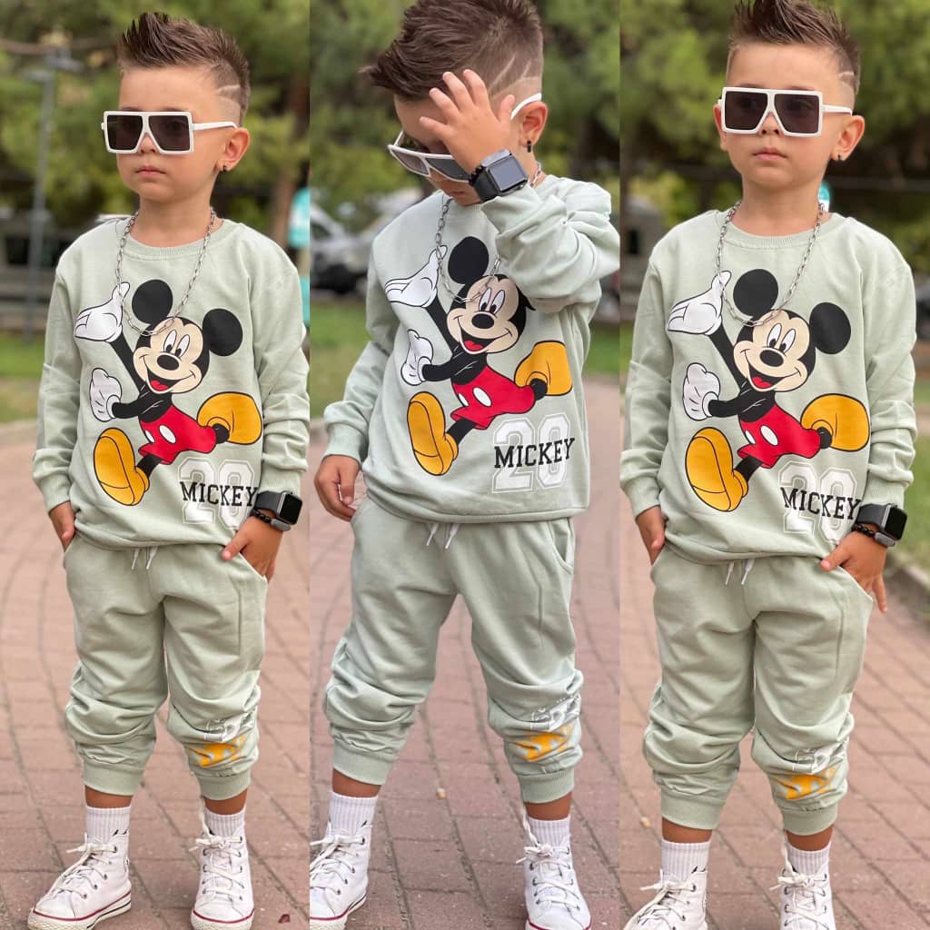 Jocking Mickey mouse 2
