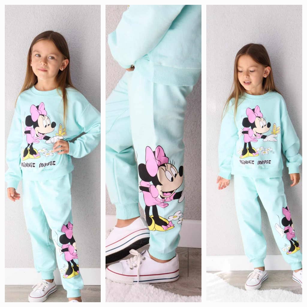 Jocking Minnie mouse