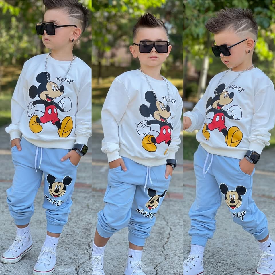 Jocking Mickey mouse